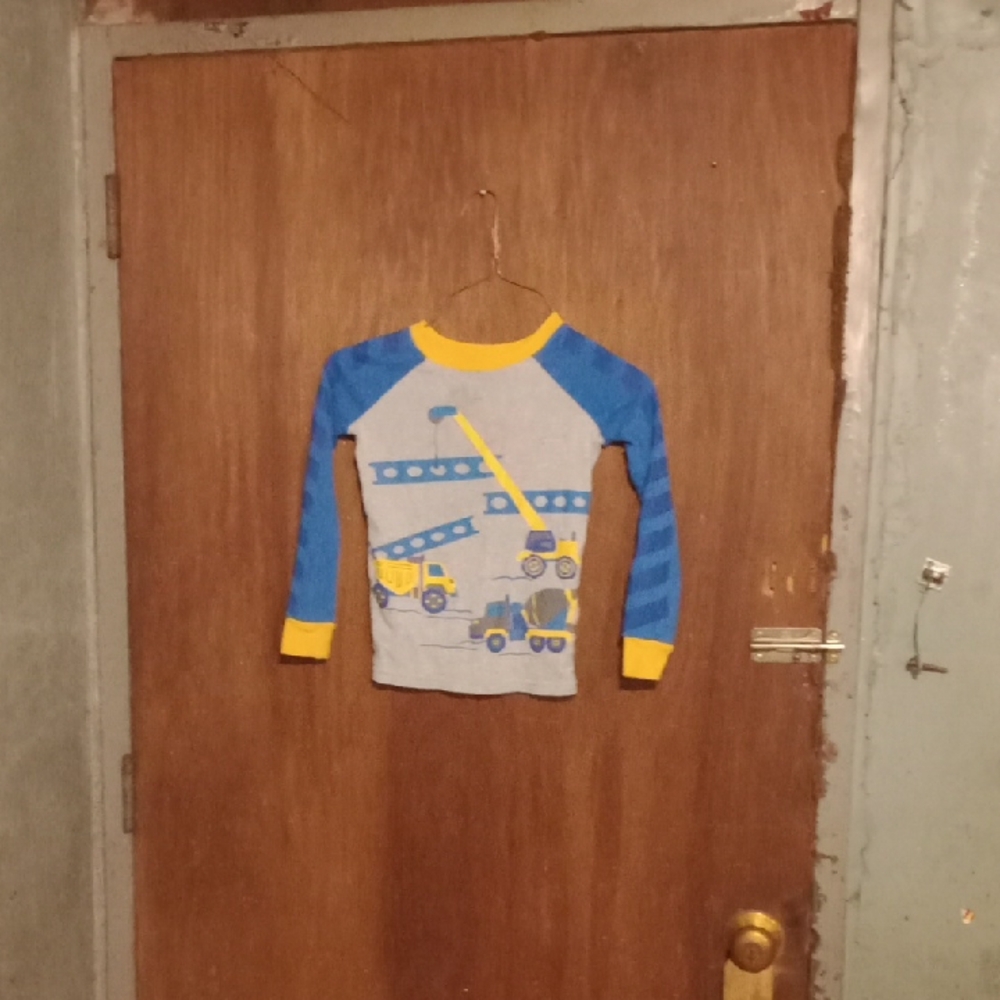 Kirklands Blue and Yellow Long Sleeve Tee